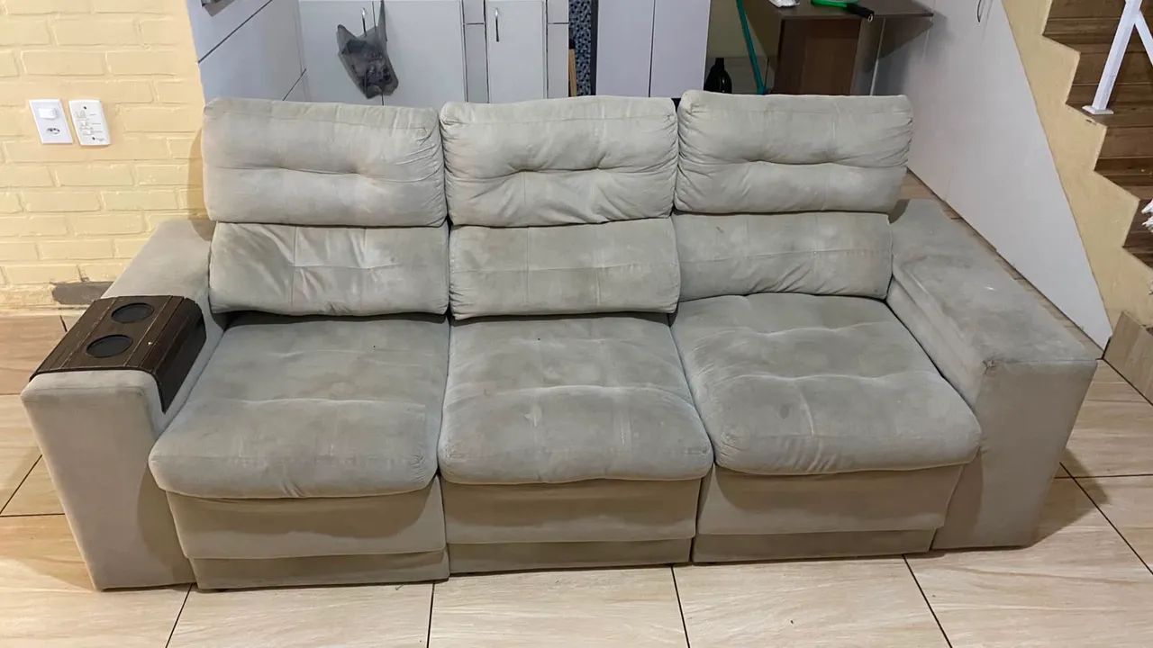 Sofá retrátil e reclinável + cama Casal 700,00 - Foto 2