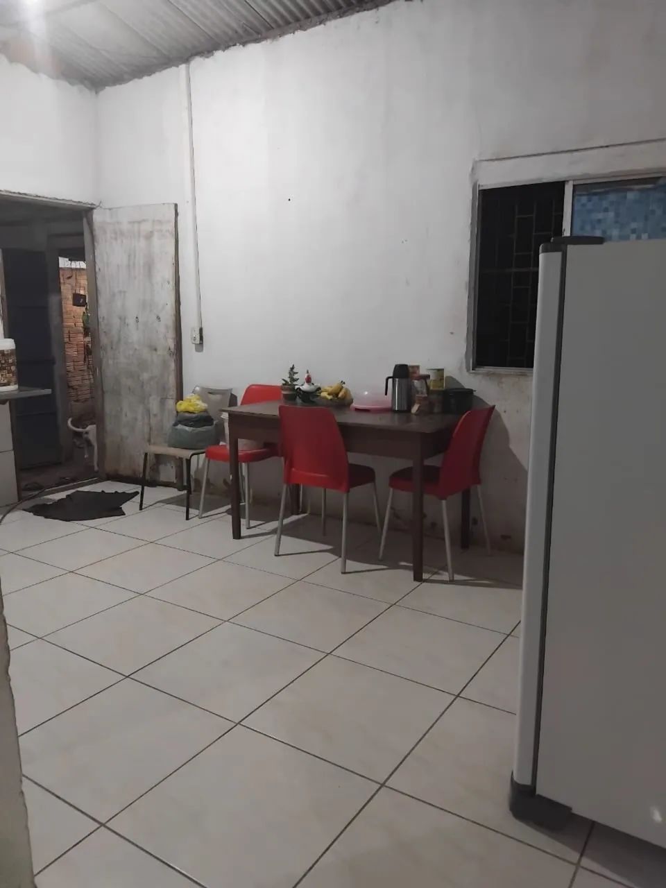 Casa simples com terreno amplo  - Foto 3
