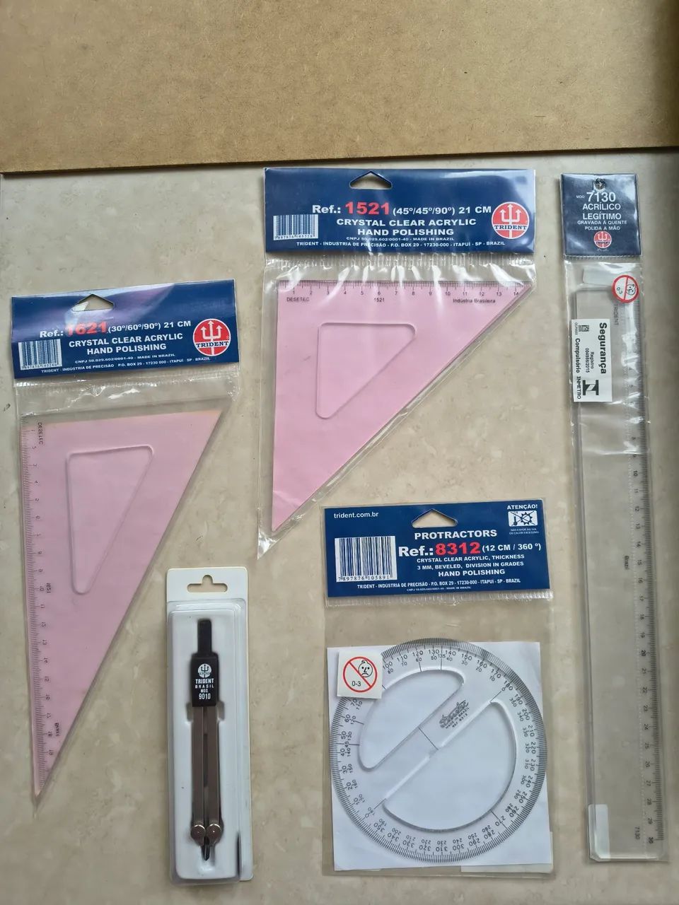 Kit de Desenho Técnico Trident - Prancheta + Compasso + Réguas - Foto 3