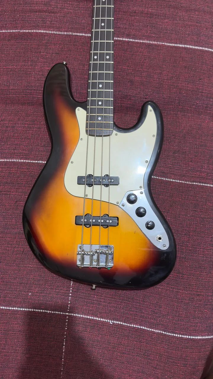 Baixo Fender Jazz Bass Squier California Series - Foto 2
