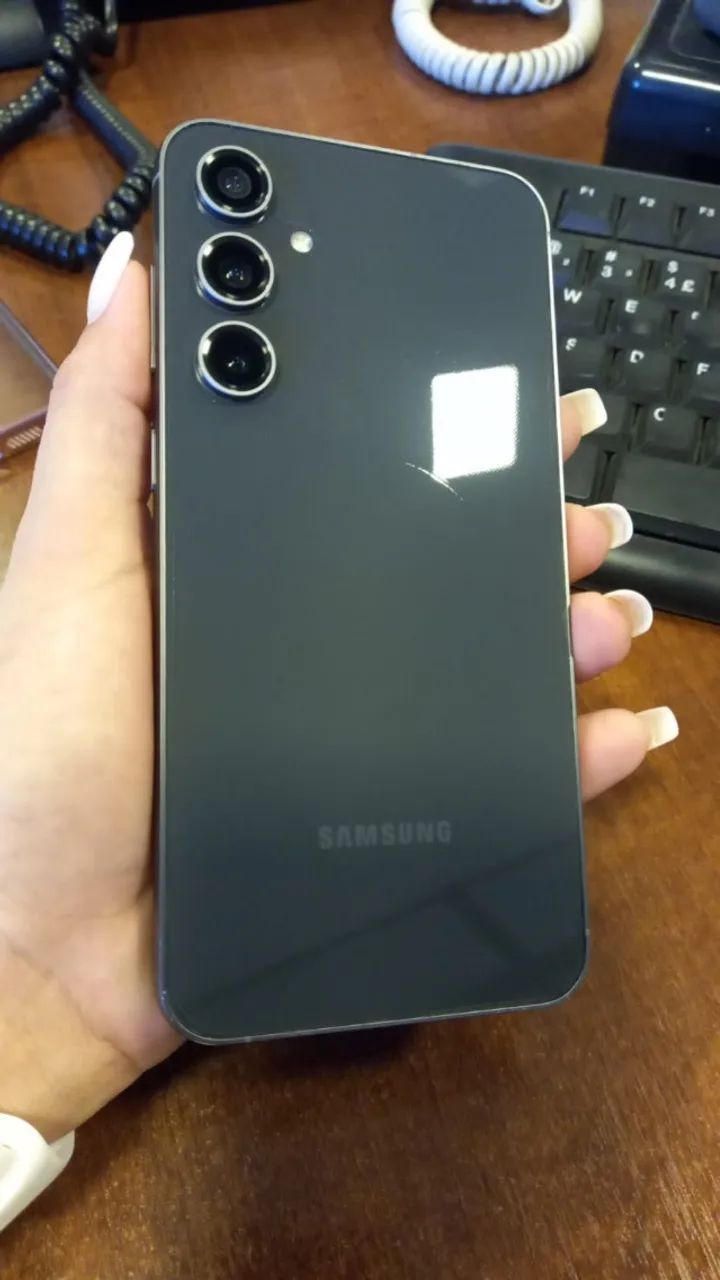 SANSUNG  GALAXY  S23 FE 256 G 