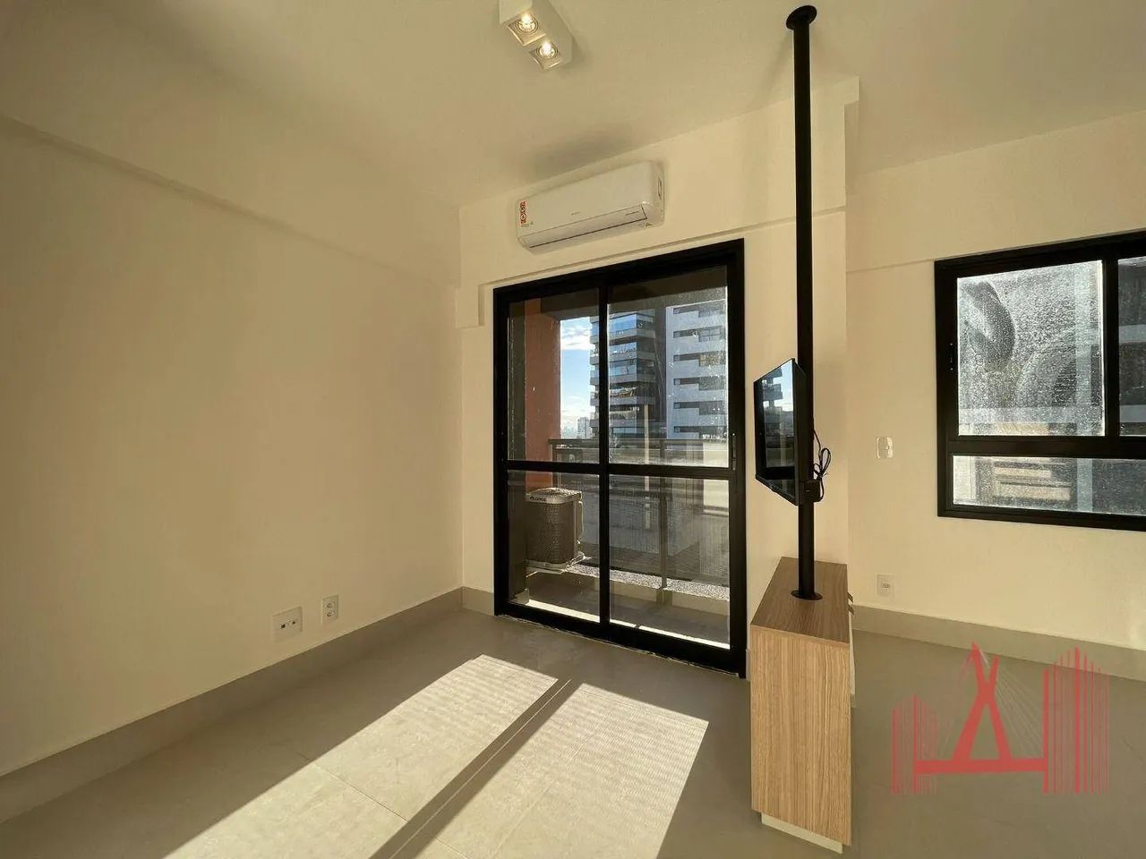 Studio SEMIMOBILIADO para Locação com 1 dormitório, com 25 m² - Vila Madalena - Foto 3