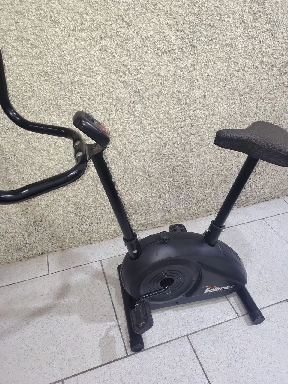 Vendo bicicleta ergométrica 