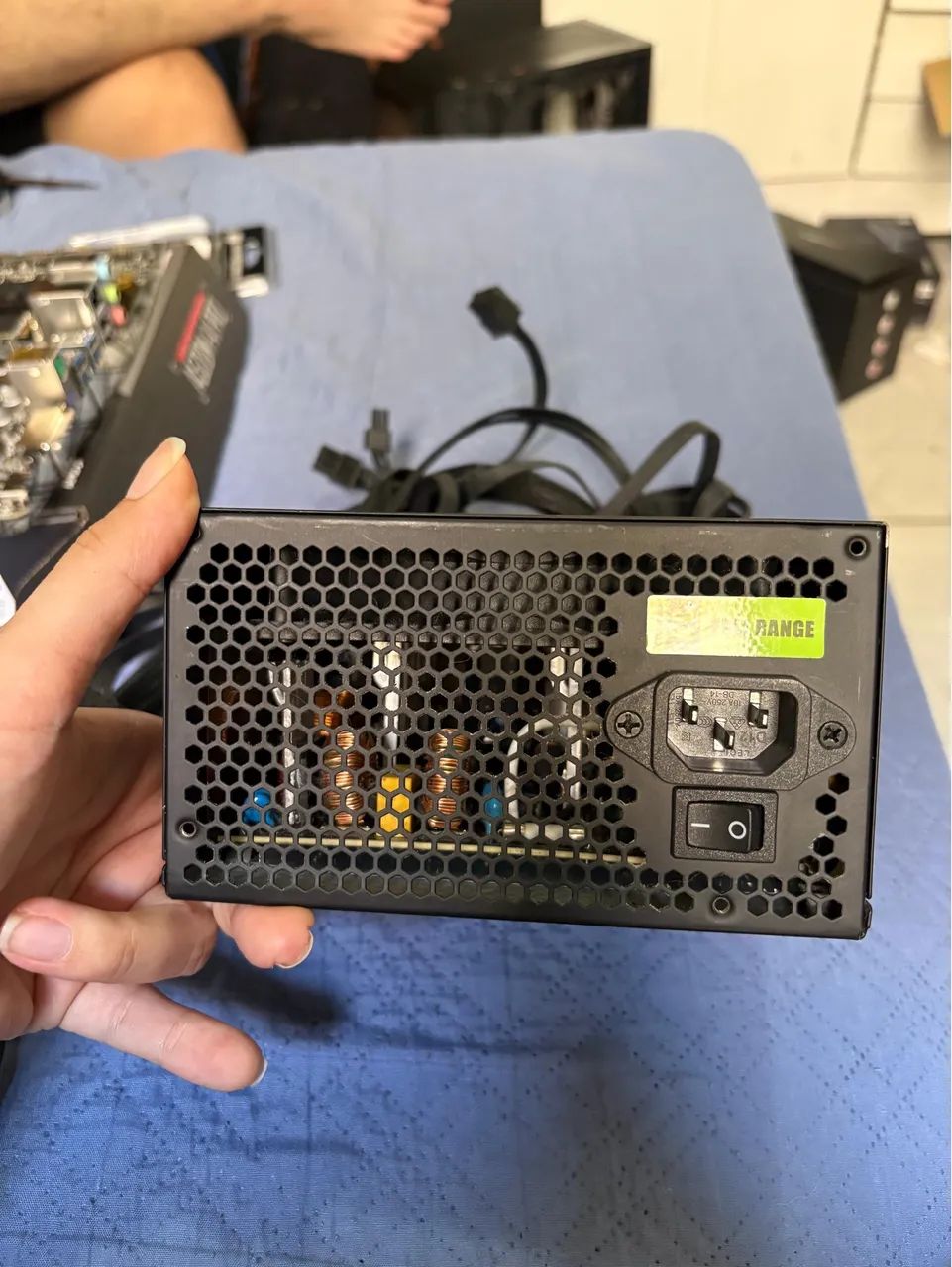 Fonte Gamemax 600w