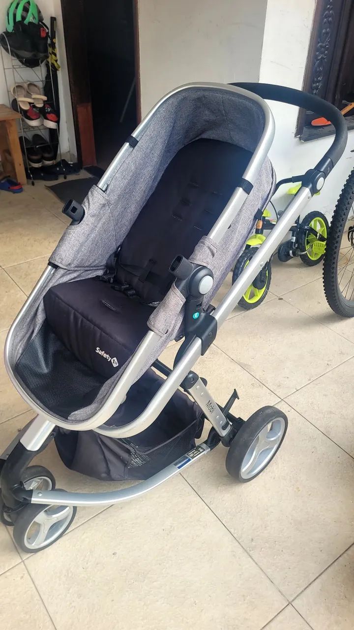 Carrinho safety 1st mobi