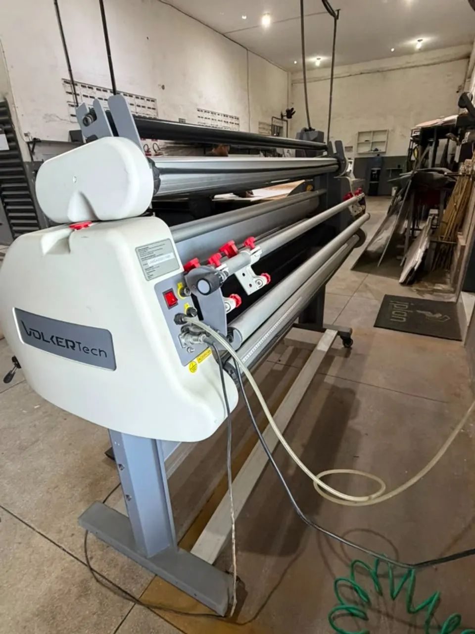 Laminadora automática VolkerTech VT-1600DA 1,60m Pneumática - Excelente Estado - Foto 3