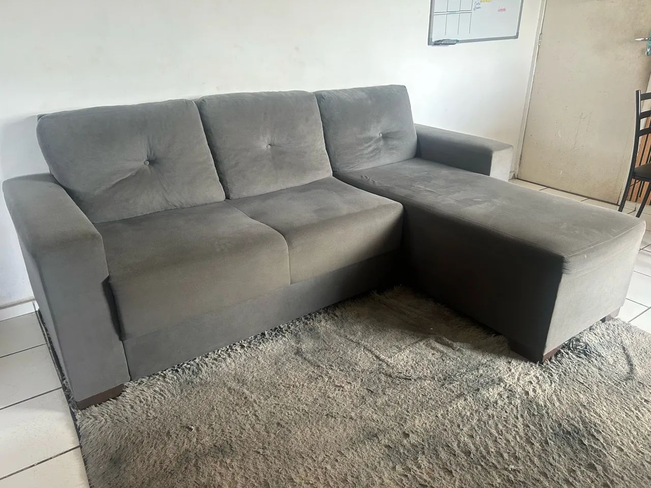VENDE SE SOFÁ 3 LUGARES - Foto 2