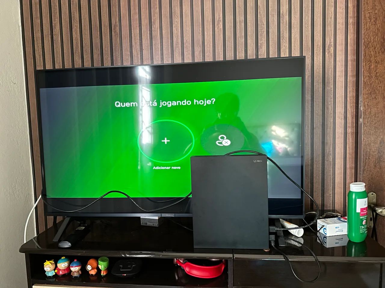 Xbox One X 1TB com caixa  - Foto 2