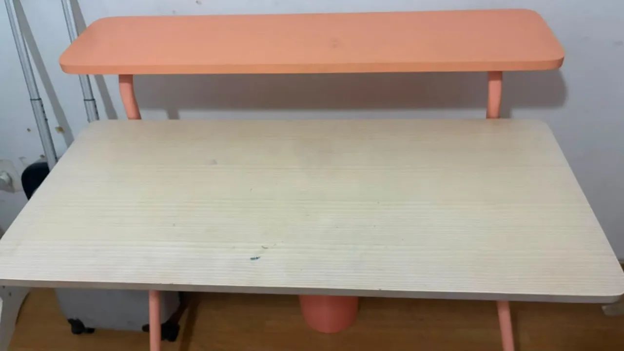 Mesa Escrivaninha Compacta com Suporte Elevado / Prateleira - Foto 5