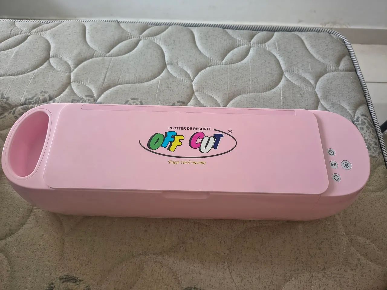 Plotter de recorte Off cut modelo OFF-P3 rosa