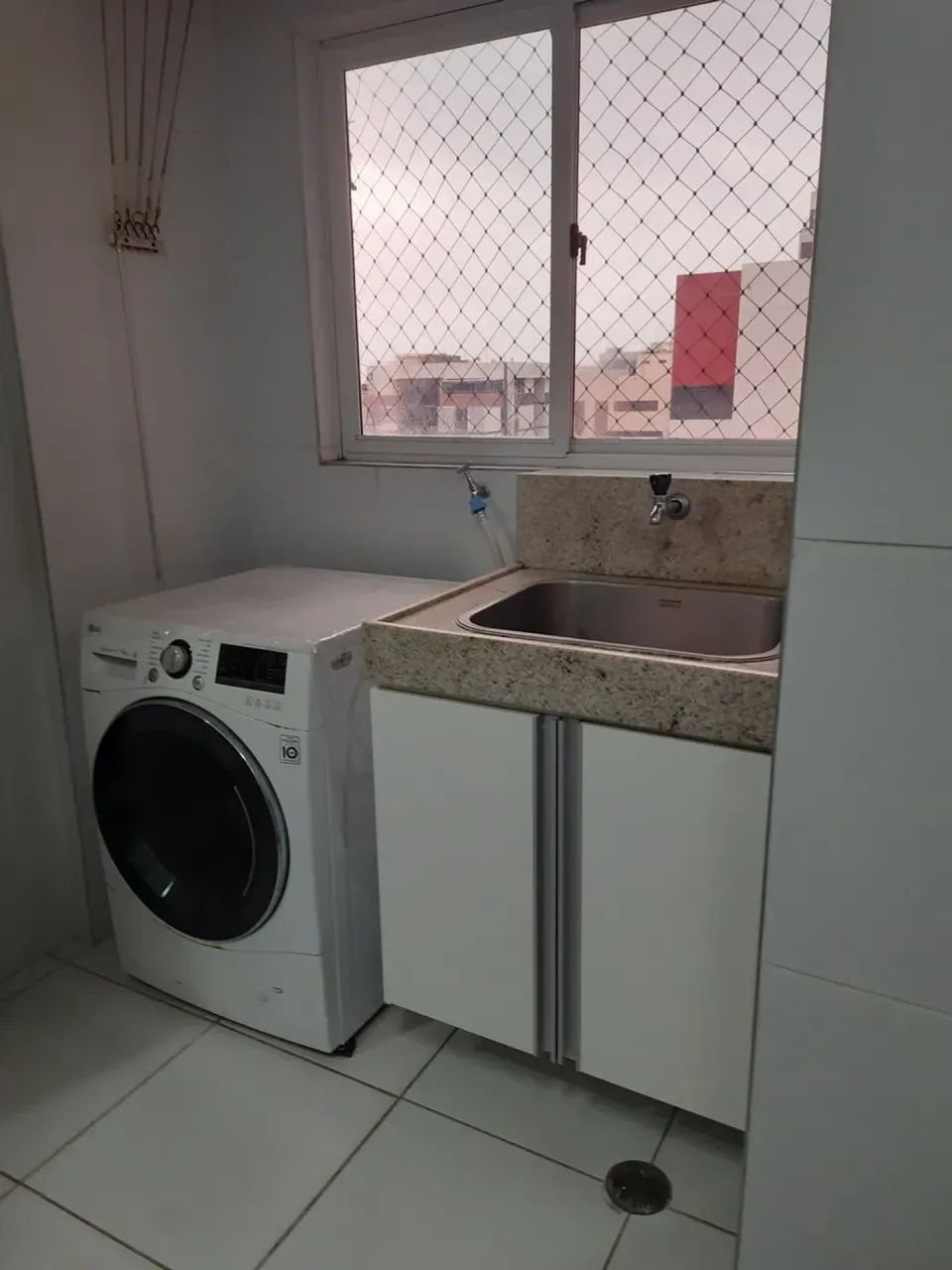 apartamento com 2 quartos msis dependência completa totalmente mobiliado na 1ª quadra da J - Foto 4
