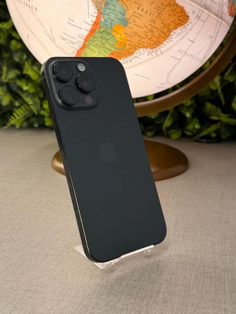 iPhone 16 Pro Max 256GB - Lindo demais, todo original - Até 18x - Foto 2