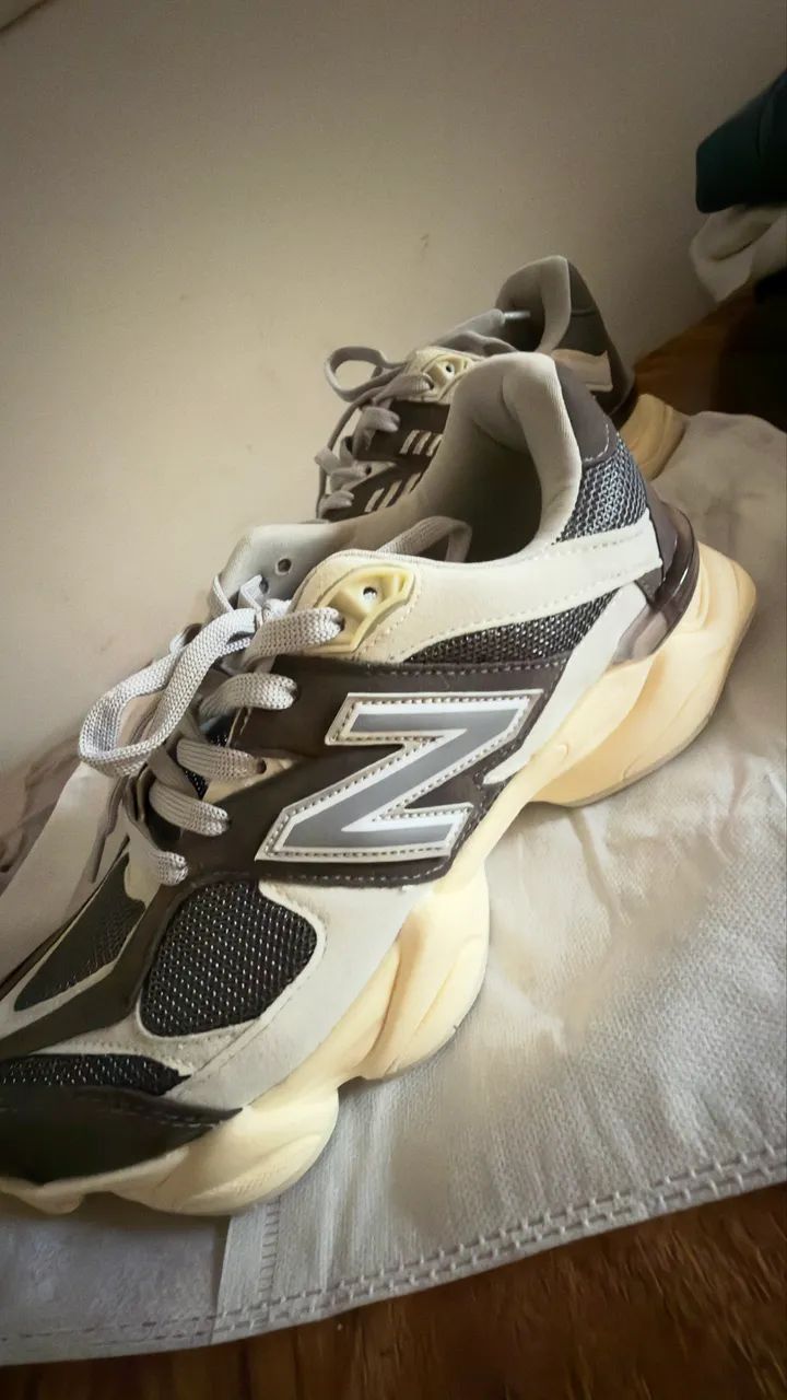 NEW BALANCE 9060 CINZA - TAM. 41 RÉPLICA PREMIUM - Calçados