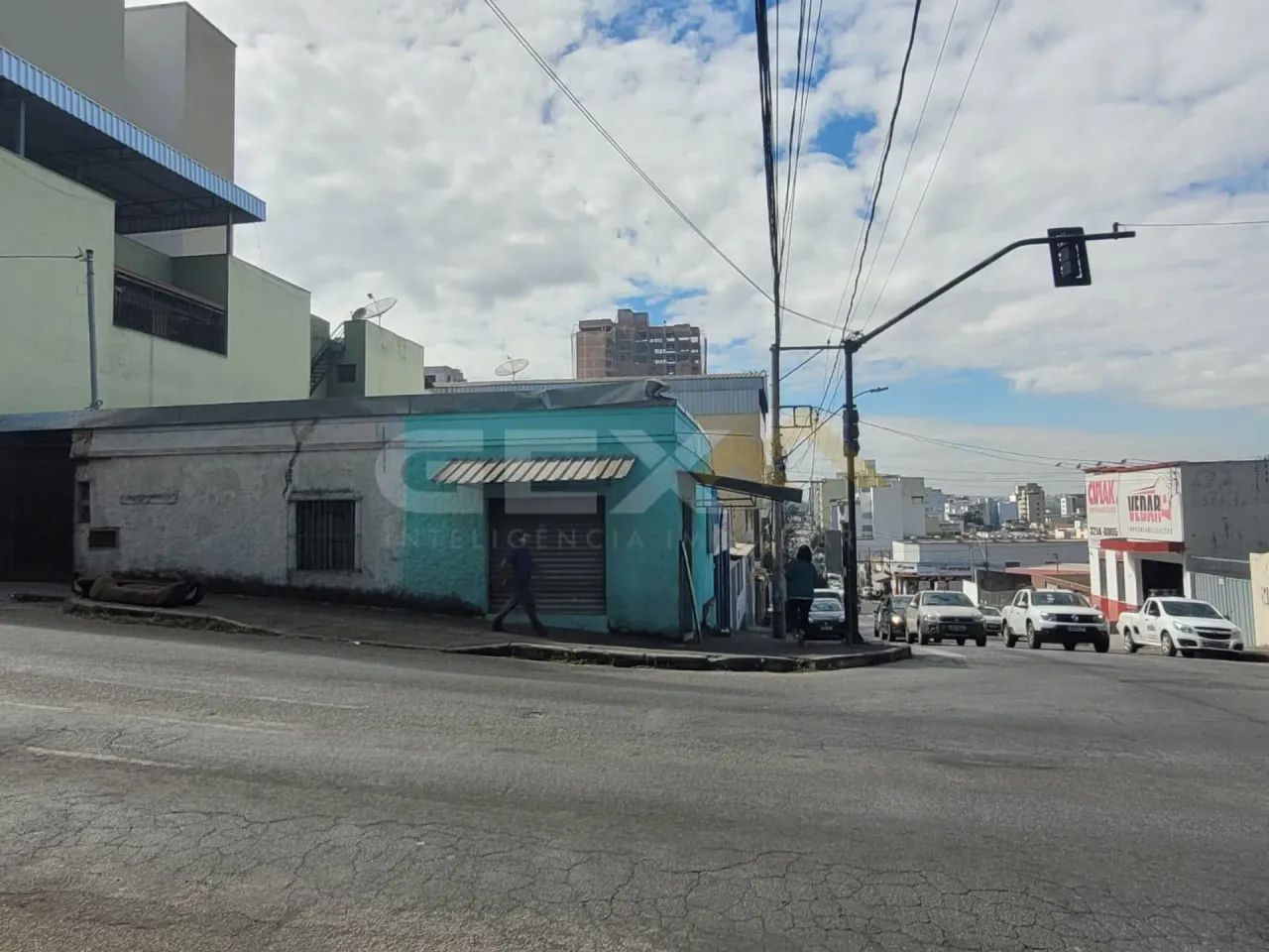 Lote de esquina à venda no Centro - Foto 4