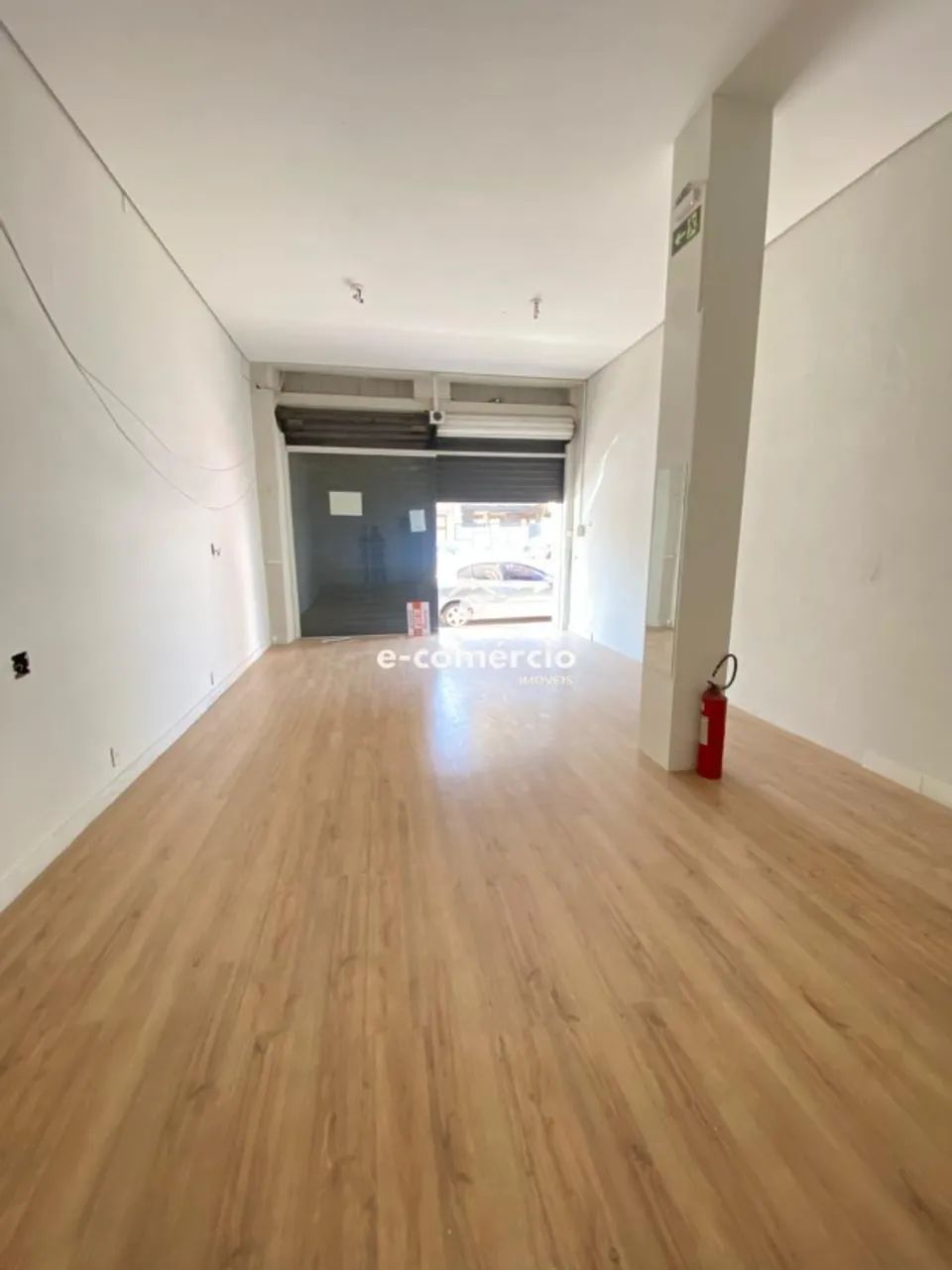  Loja para aluguel no Centro de Lavras, na principal rua da cidade - Foto 3