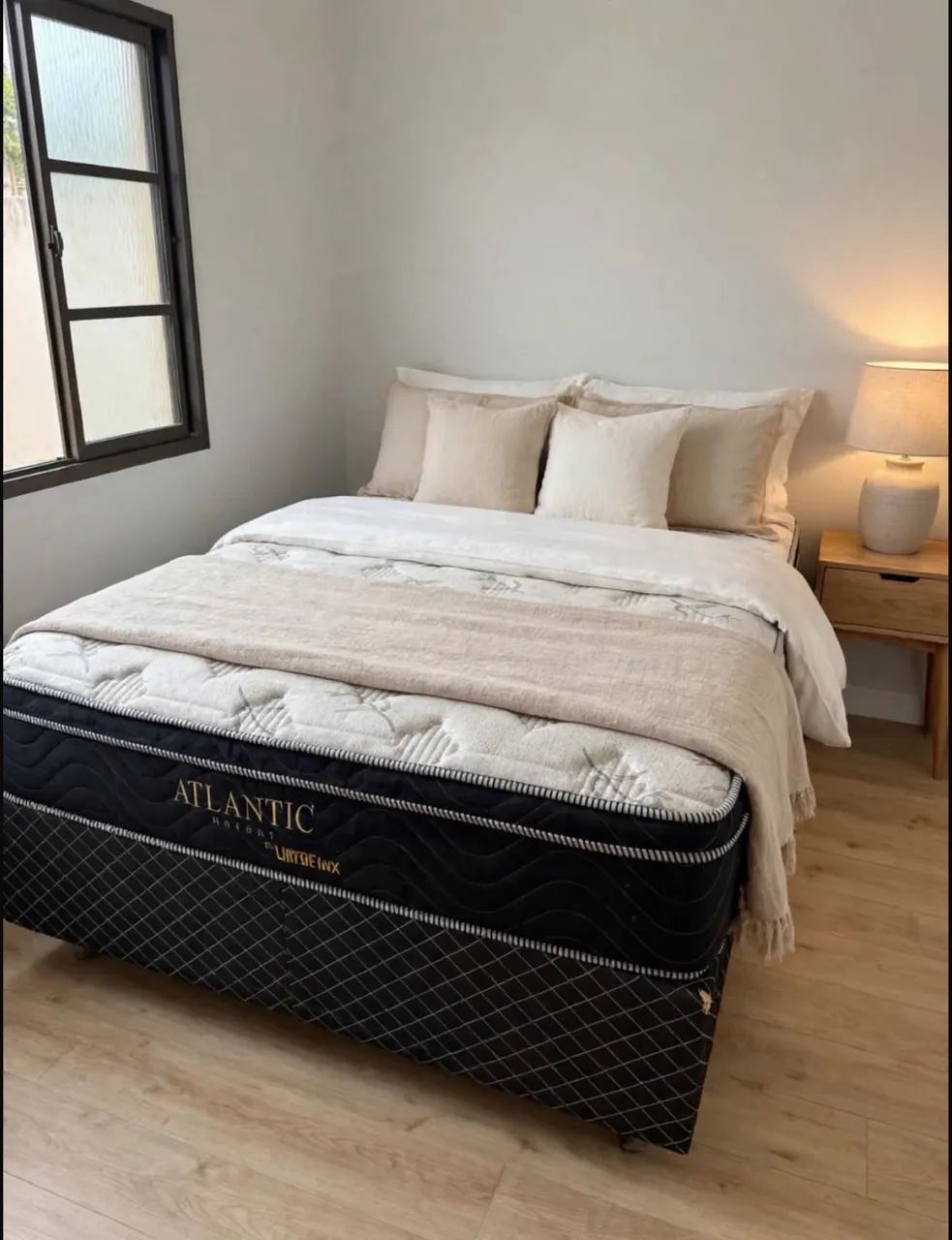 Cama box dama atlantic luxe 1,58x1,98 ótimo estado 