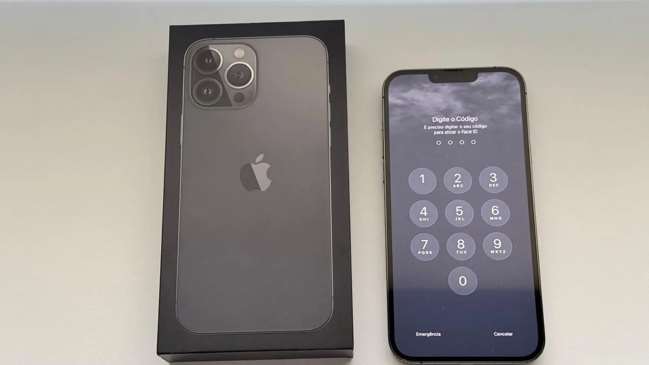 Vendo iPhone 13 Pro Max, 128 GB, cor graphite, em estado impecável