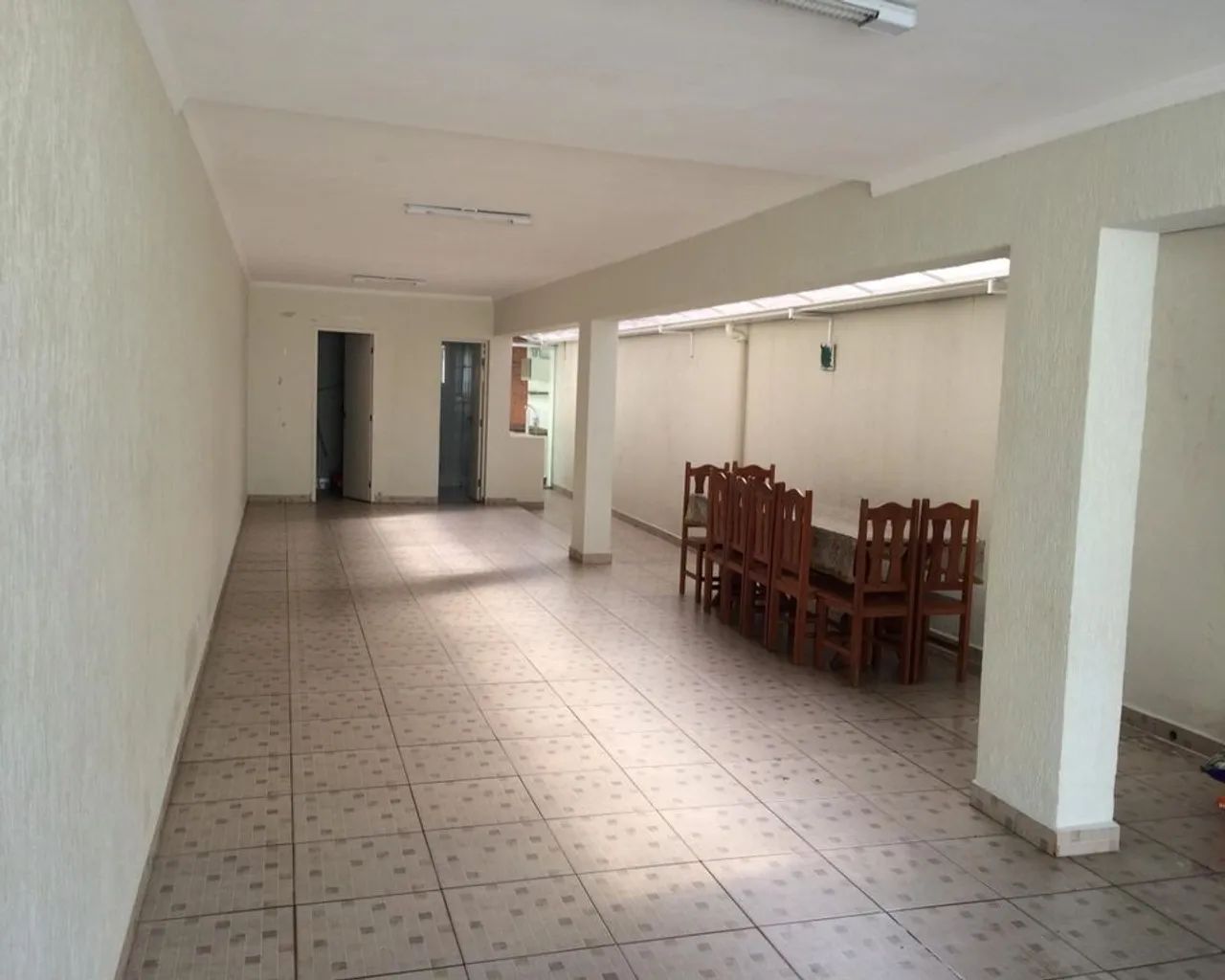 Sobrado amplo em Parque Monte Alegre - Taboão da Serra - 200,00m². - Foto 4