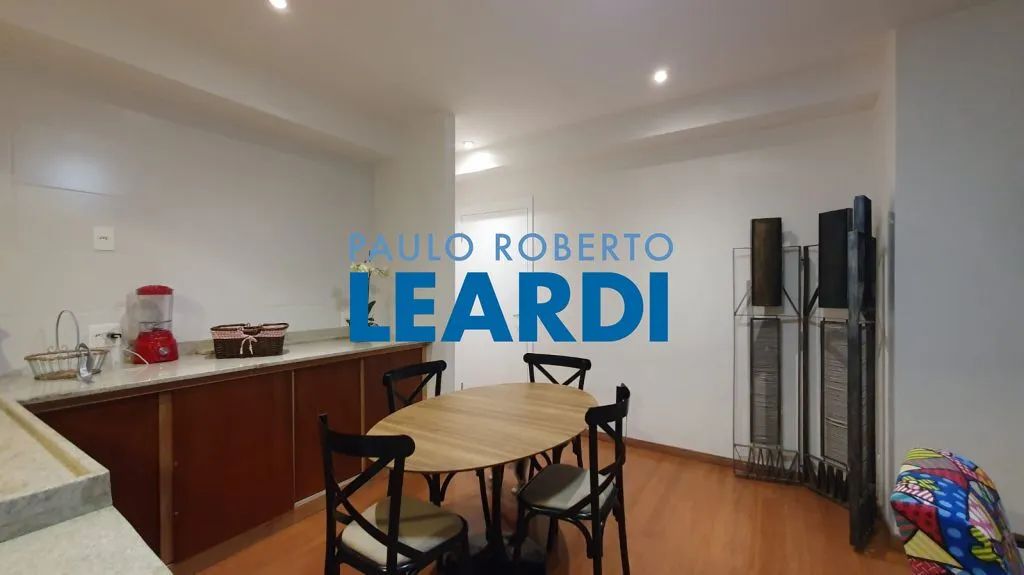 APARTAMENTO - ALPHAVILLE - SP