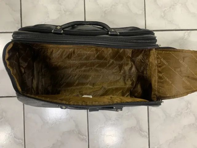 Mala de viagem em couro 28KG - Foto 2
