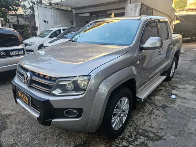Volkswagen Amarok HIGH.CD 2.0 16V TDI 4X4 DIES. AUT 2013