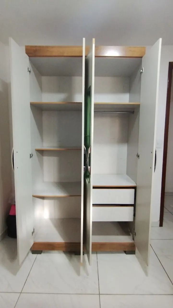 Guarda-roupa 4 portas - Foto 3