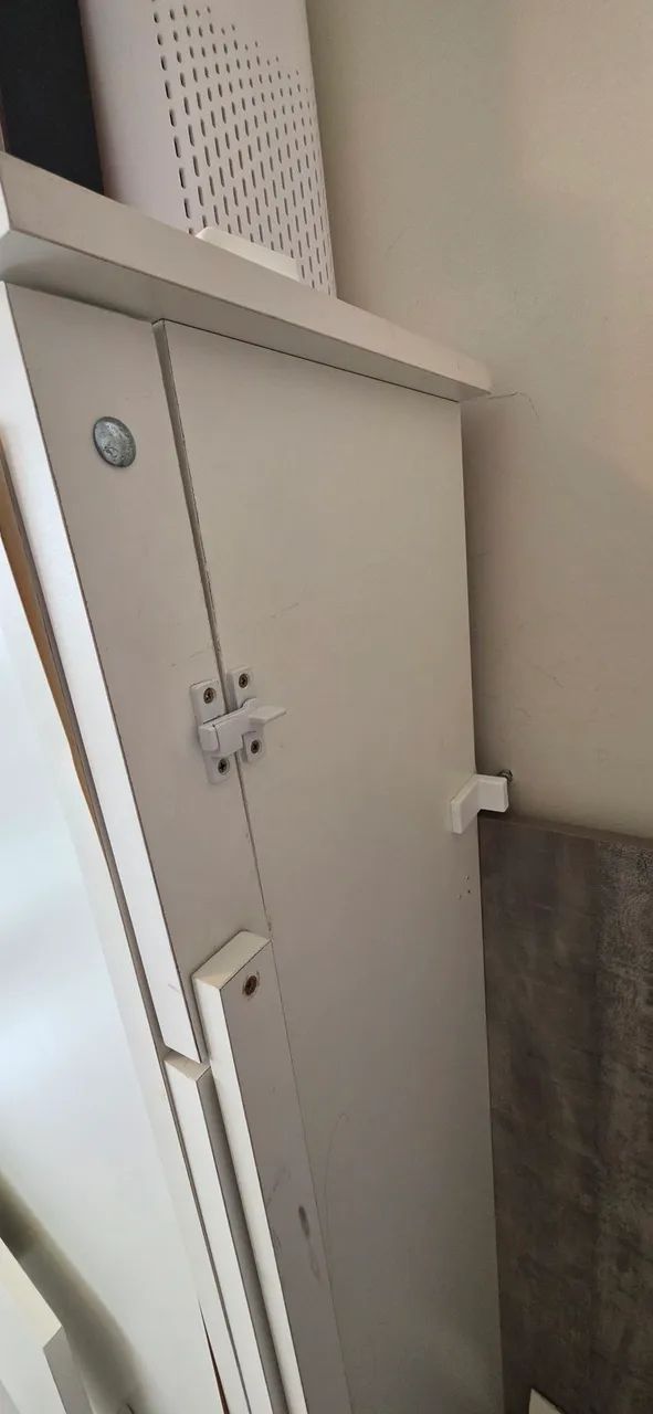 Cama RETRATIL EMMA com mesa perfeita para estudios ou quartos e espaço pequenos - Foto 4