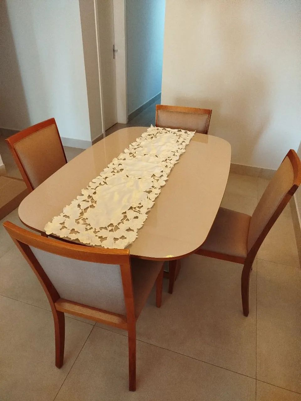 Mesa com 4 cadeiras - Foto 4