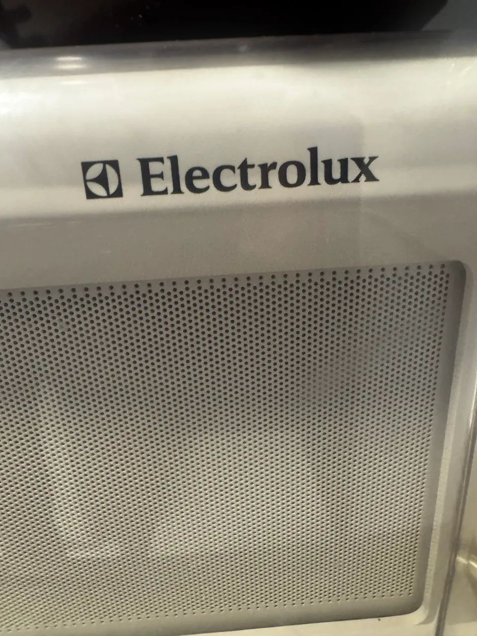 Microondas Eletrolux - Perfeito funcionamento - Foto 3