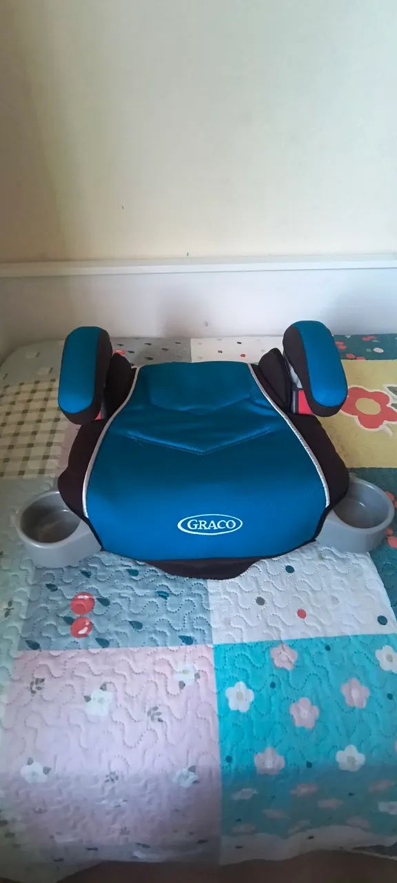 Acento infantil para carro