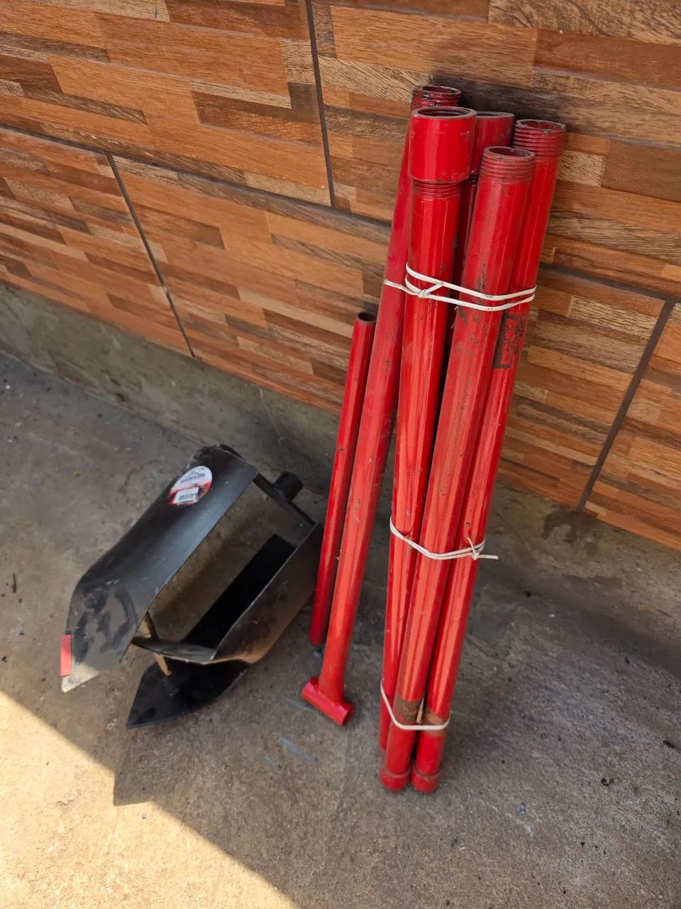 Cavaleira Trado 12 Polegadas 30cm Cabo 75cm + 3  Extensão Ramada - Foto 2
