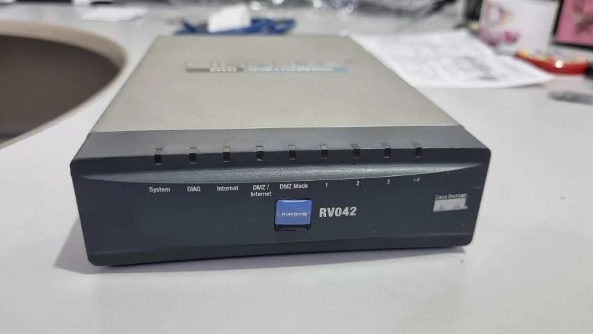 Roteador Cisco Small Business Rv042 Vpn Router