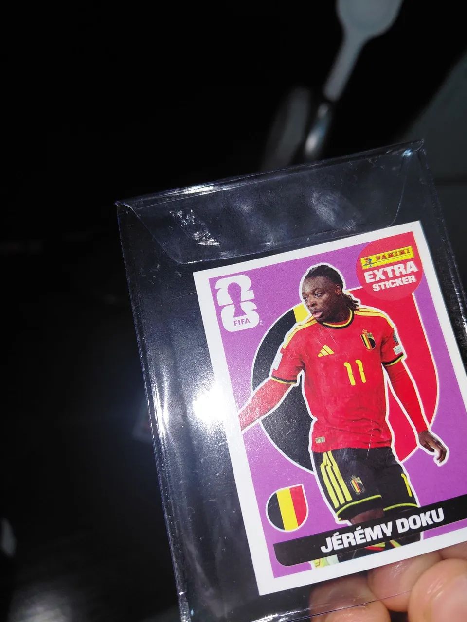 ALPHONSO DAVIES OURO/JEREMY DOKU REGULAR (ROXA) LEGENDS COPA 2026 PANINI - Foto 4
