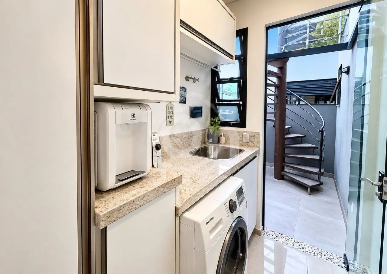 Casa de 4 dormitórios no Bom Abrigo - Foto 4