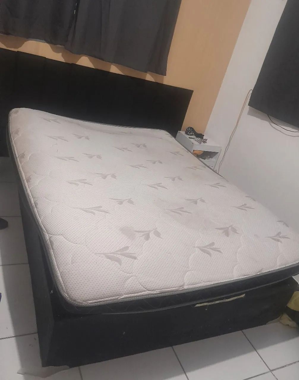 Colchão casal com base