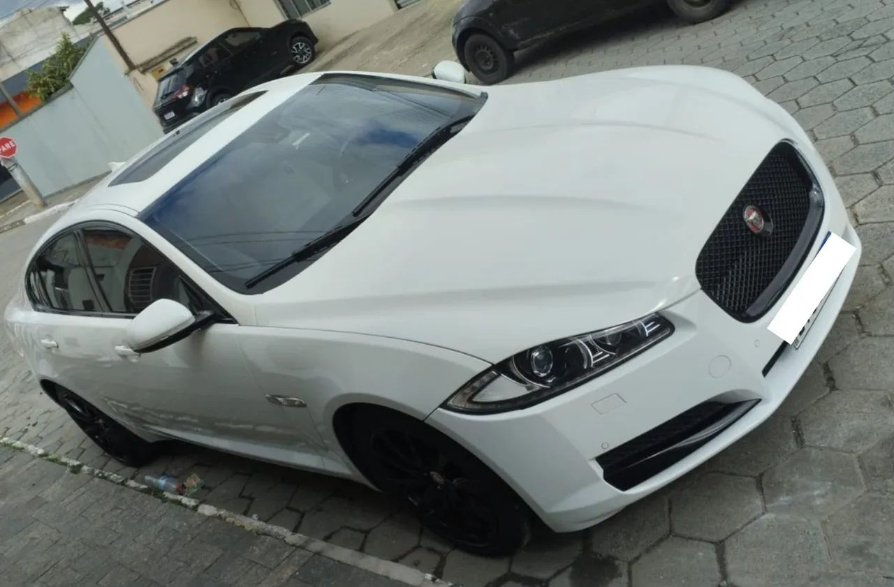 JAGUAR Xf 2015