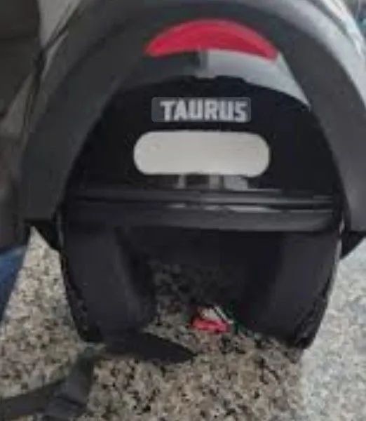 Capacete da marca Taurus - Foto 5