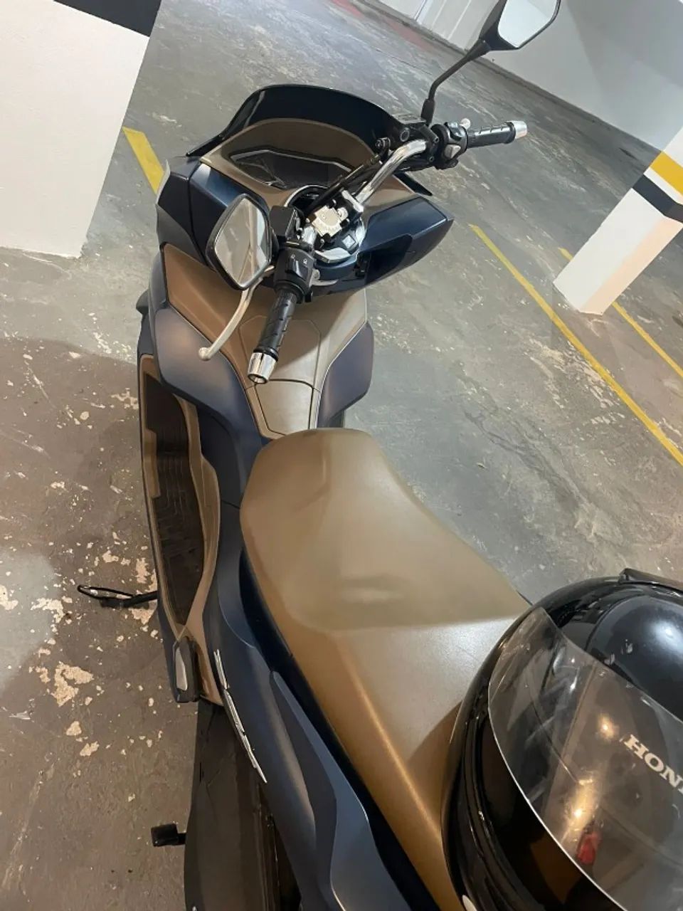Vendo PCX DLX ABS 24/24. - Foto 2