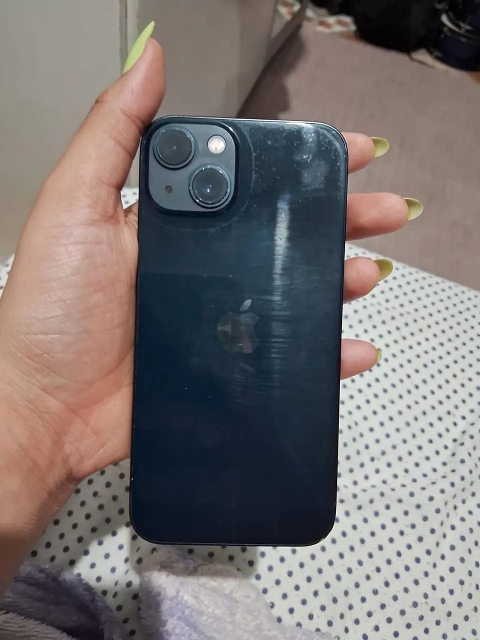 Vendo iPhone 13!  256gb, com a caixa, todo original e pegando tudo perfeitamente  - Foto 2