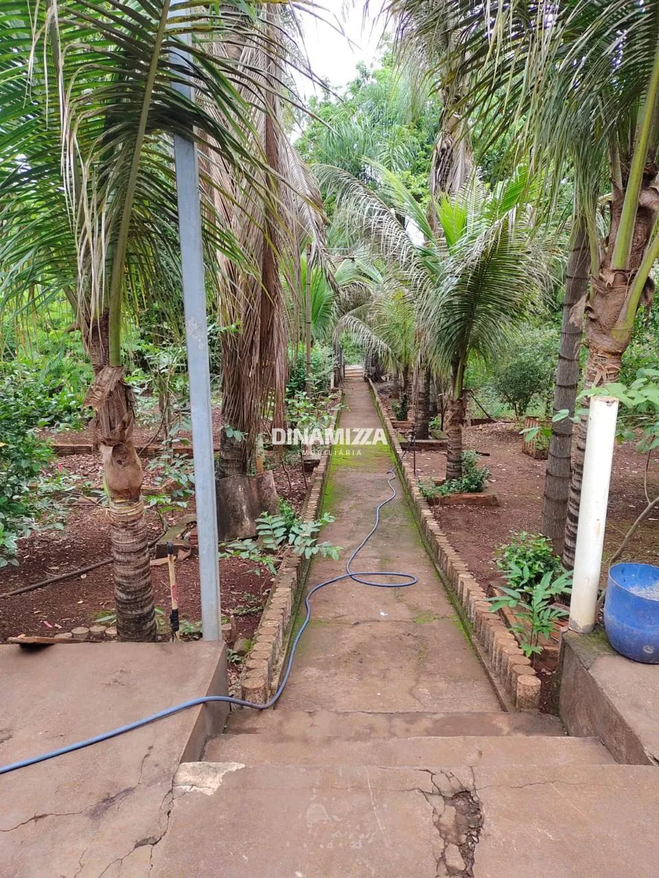 Rancho com benfeitorias - Pier 2000 - Água Comprida - Foto 2
