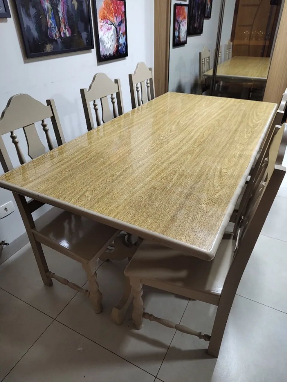 Conjunto mesa com 6 cadeiras madeira cerejeira 