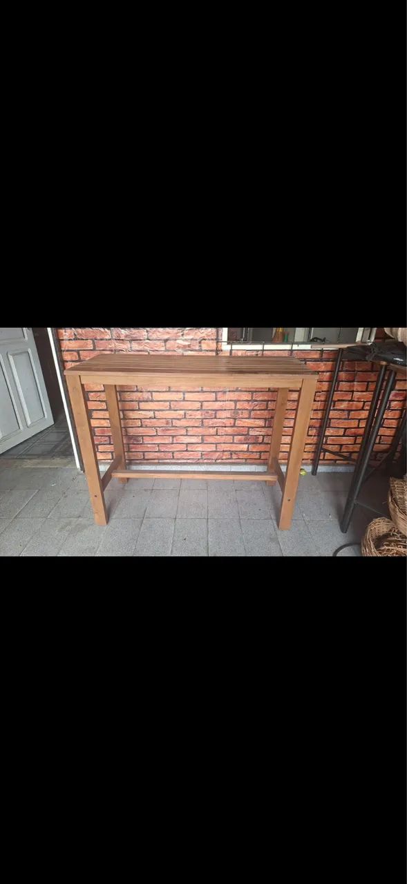 Mesa alta com bancos  - Foto 2