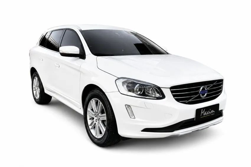Volvo Xc XC 60 D-5 KINETIC 2.4 AWD Diesel 5p 2017