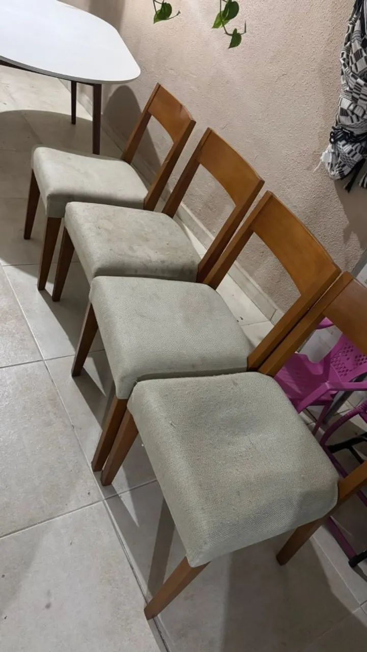 MESA MADEIRA COM 4 CADEIRAS - Foto 2