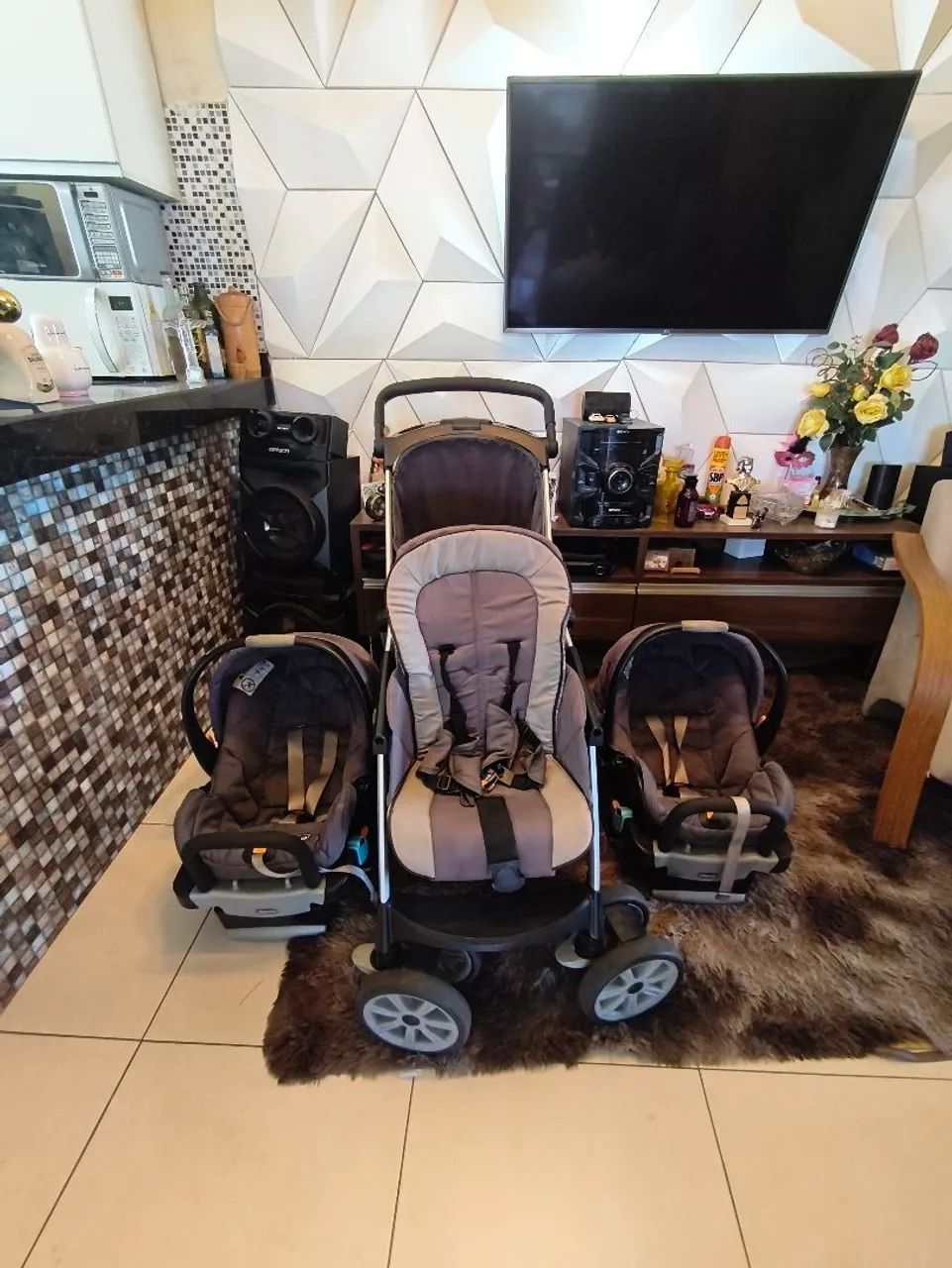 Carrinho Duplo de Bebê e Bebê conforto  - Foto 5