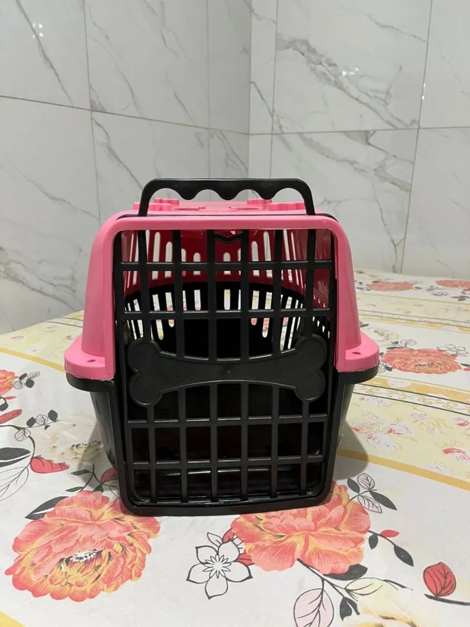 Vende-se caixa de transporte pet tamanho 2 (médio) para raças pequenas (Semii nova )