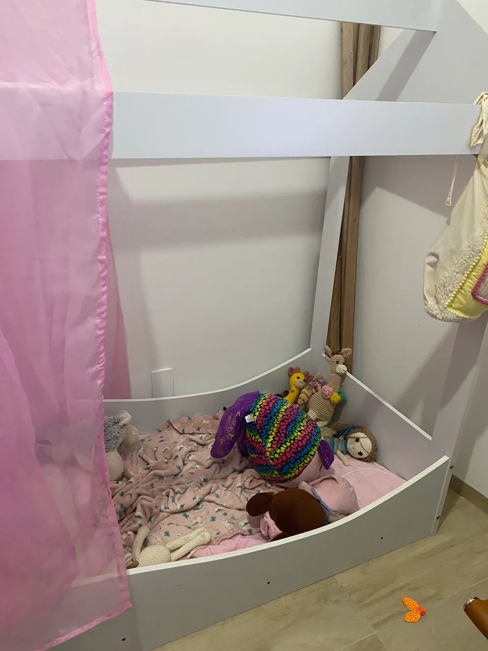 Cama casinha montessori
