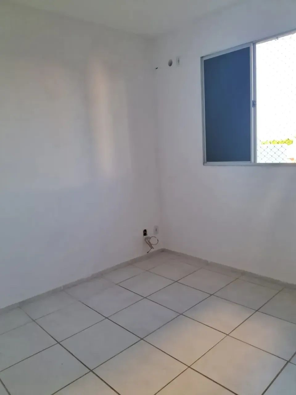 ALUGO APARTAMENTO NA MARAPONGA - AO LADO DA PRAÇA DA MRV