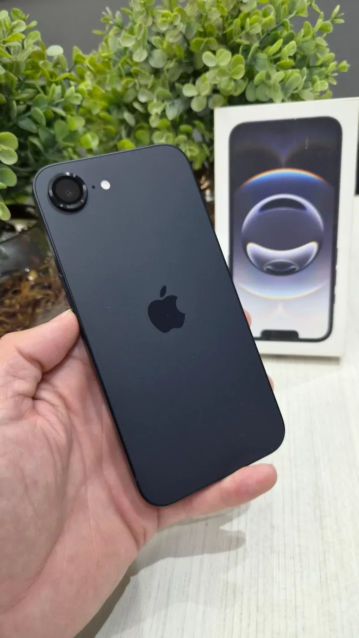 Iphone 16e 256gb - Único Dono  - Foto 3
