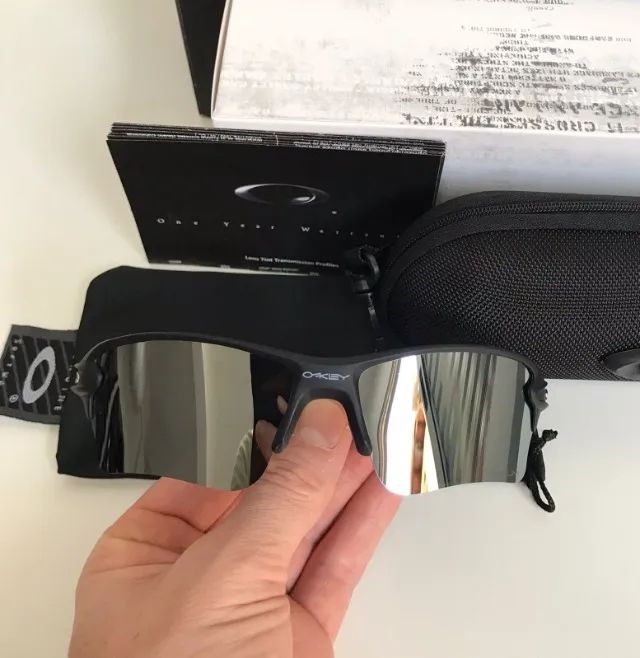 óculos de sol oakley flak 2.0 prata - Foto 5